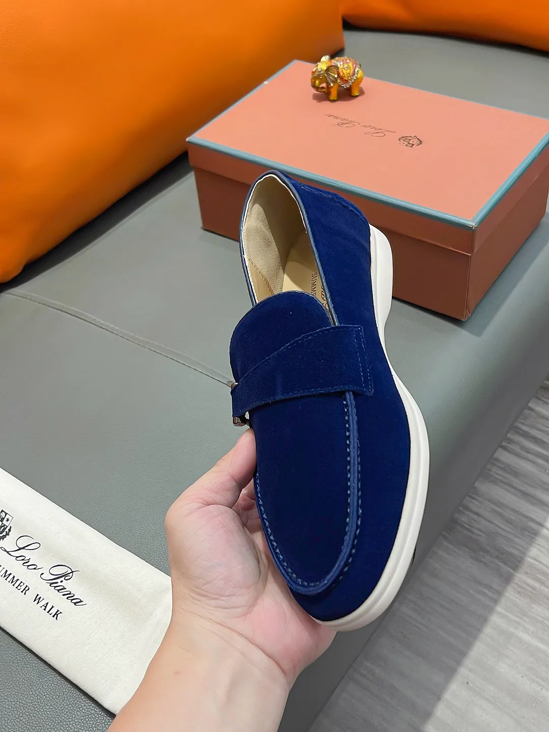 Men's shoes LORO PIANA "LP" P420 Regular size: 38-44 (casual shoes) Product materials: Selected high-mercerized suede upper, comfortable sheepskin lining; original outsole.